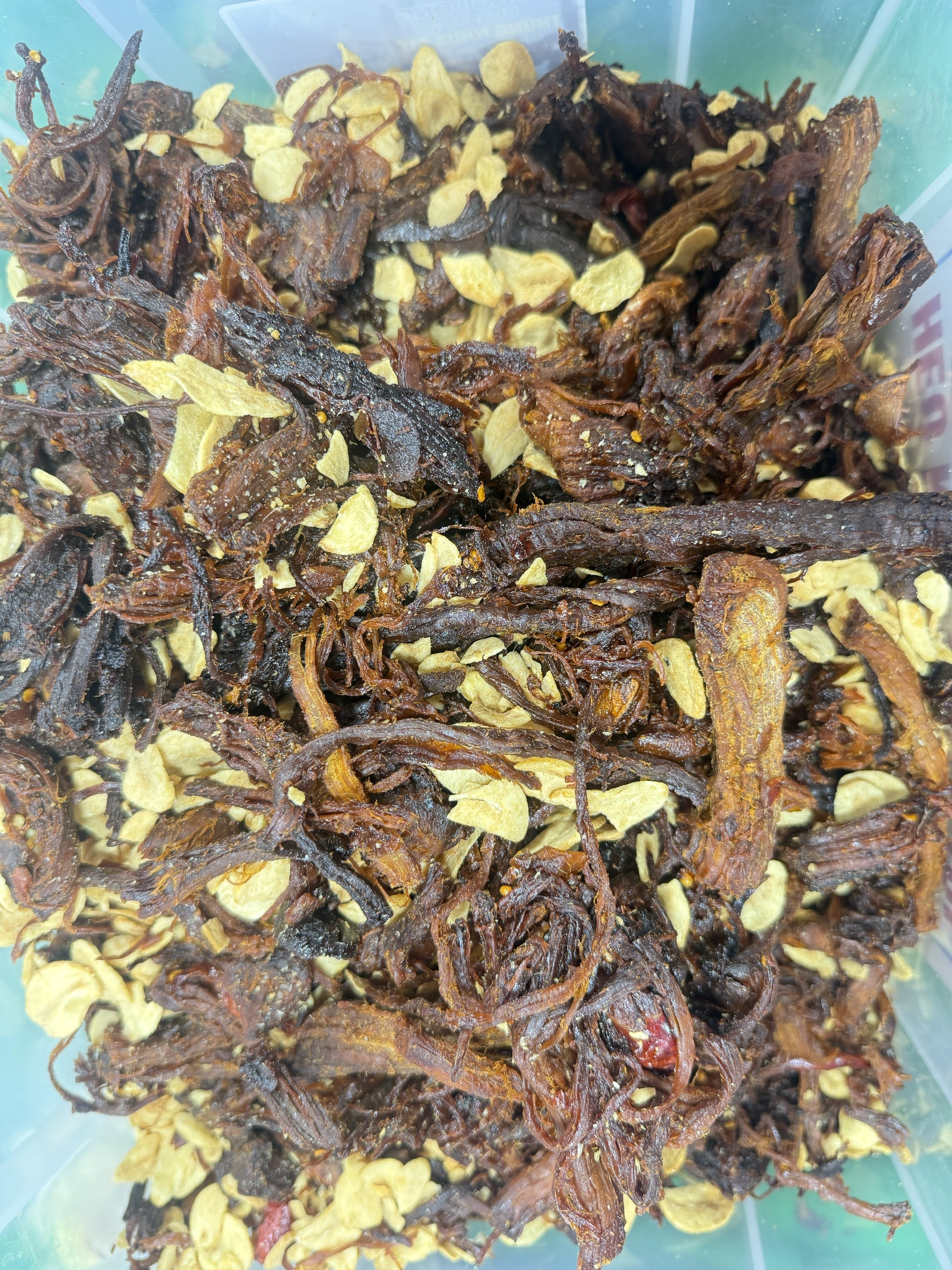 Heo khô cháy tỏi