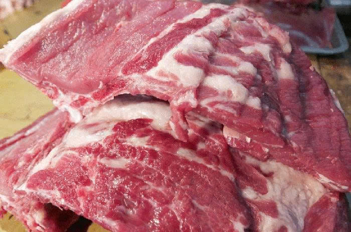 Sườn chặt đầu đuôi