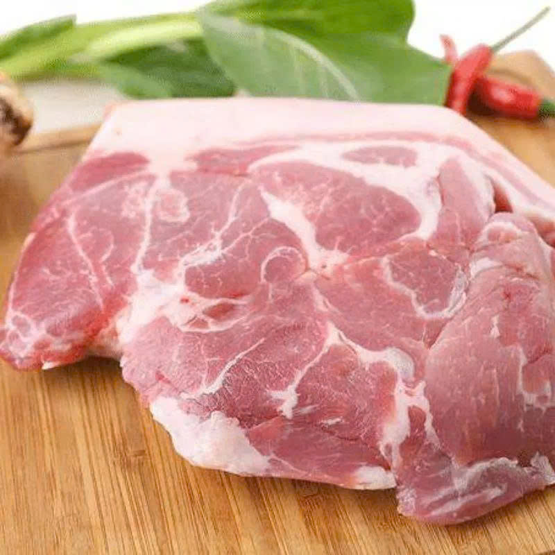 Thịt lợn vai vai sấn bỏ bì