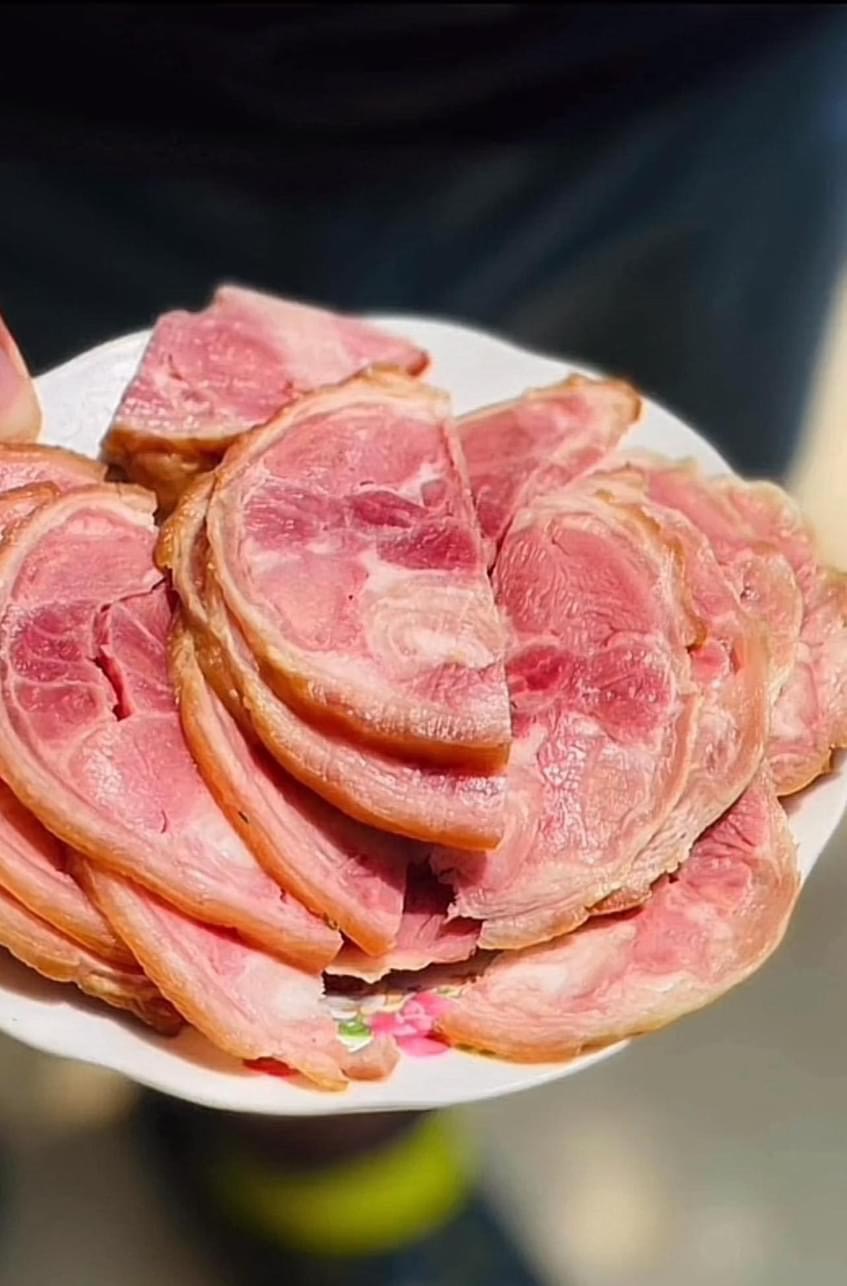 CHÂN GIÒ HUN KHÓI - GIÒ CHẢ OANH THỜI - HẢI SẢN HUYỀN ĐỖ