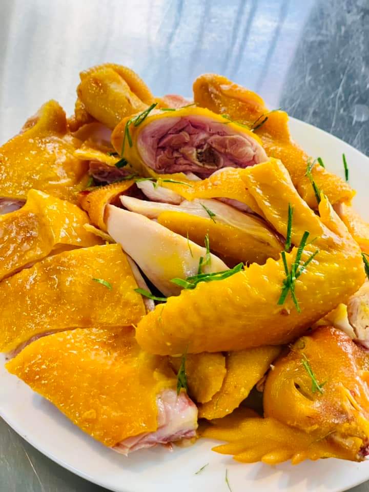 Gà ủ muối hoa tiêu