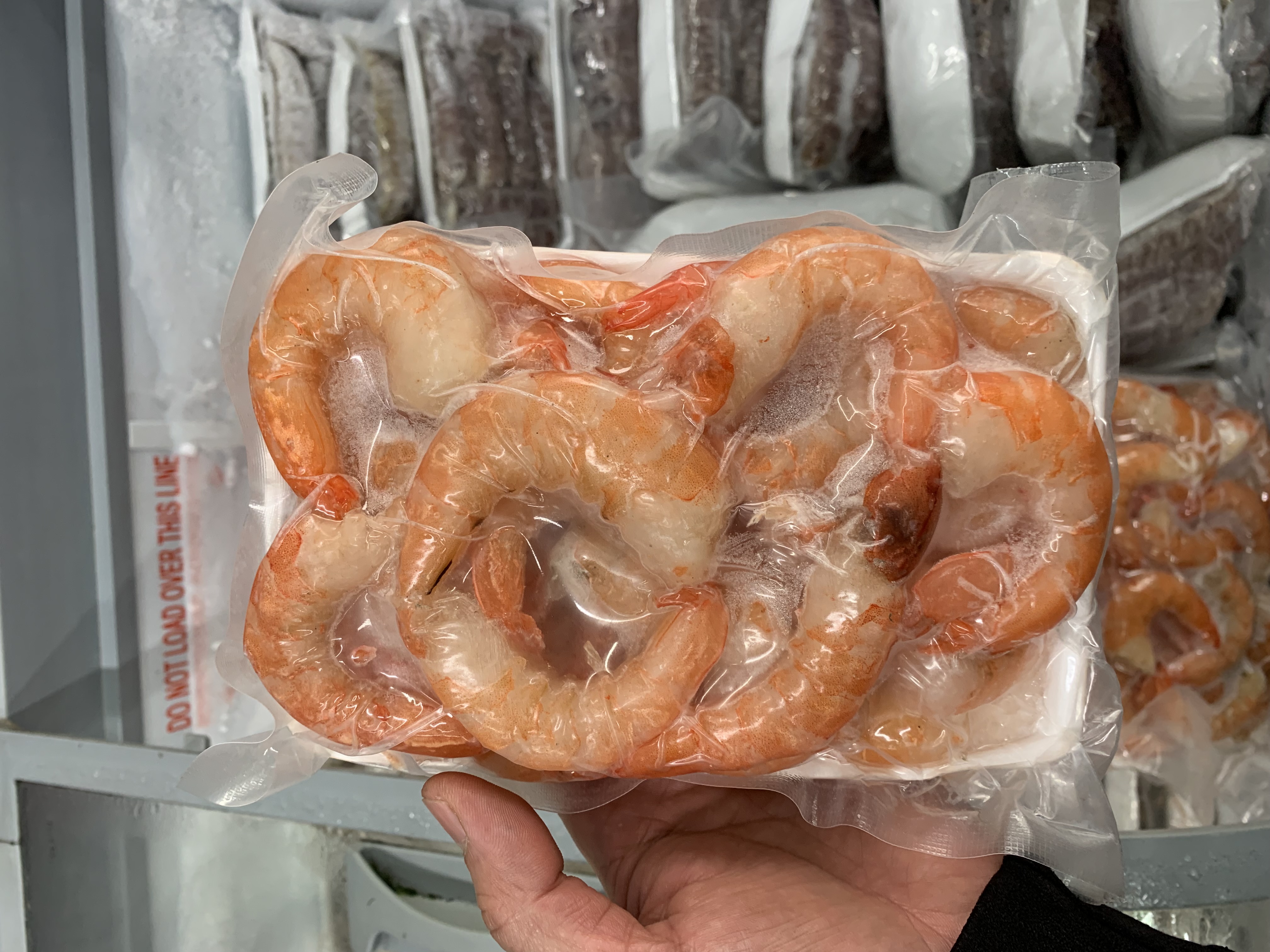 Nõn Tôm thẻ hấp bóc