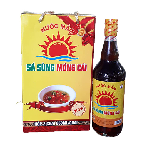 Nước mắm sá sùng Dáng Phương Móng Cái