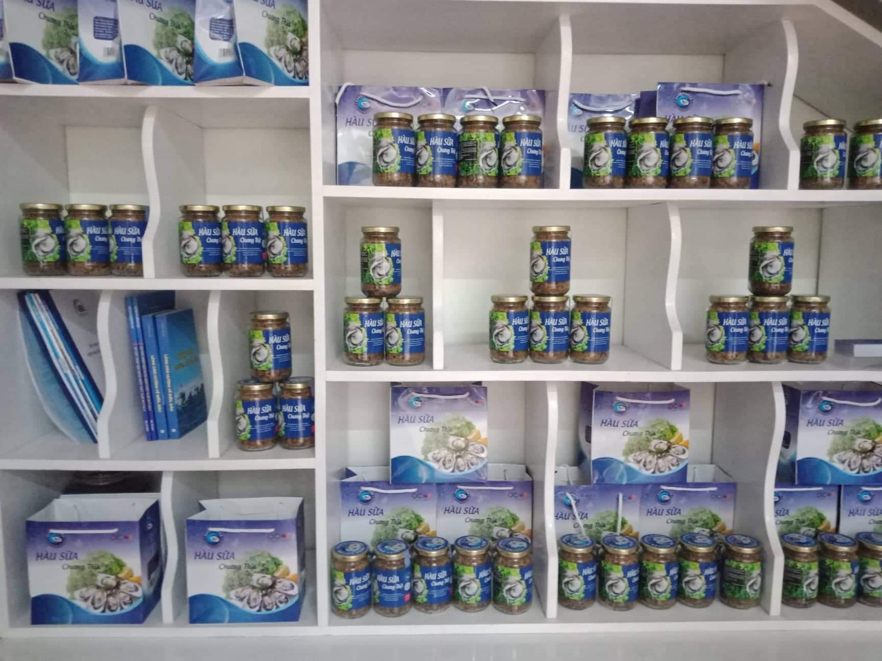 Hàu Sữa Chưng Thịt Quân Nguyên 100 gram